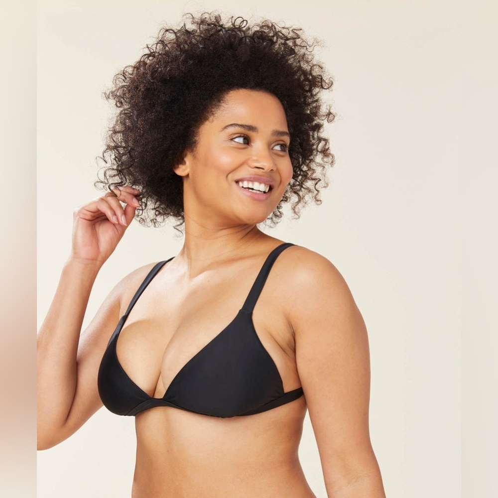 ANDIE‎ SWIM: The Calcos Top in Plum